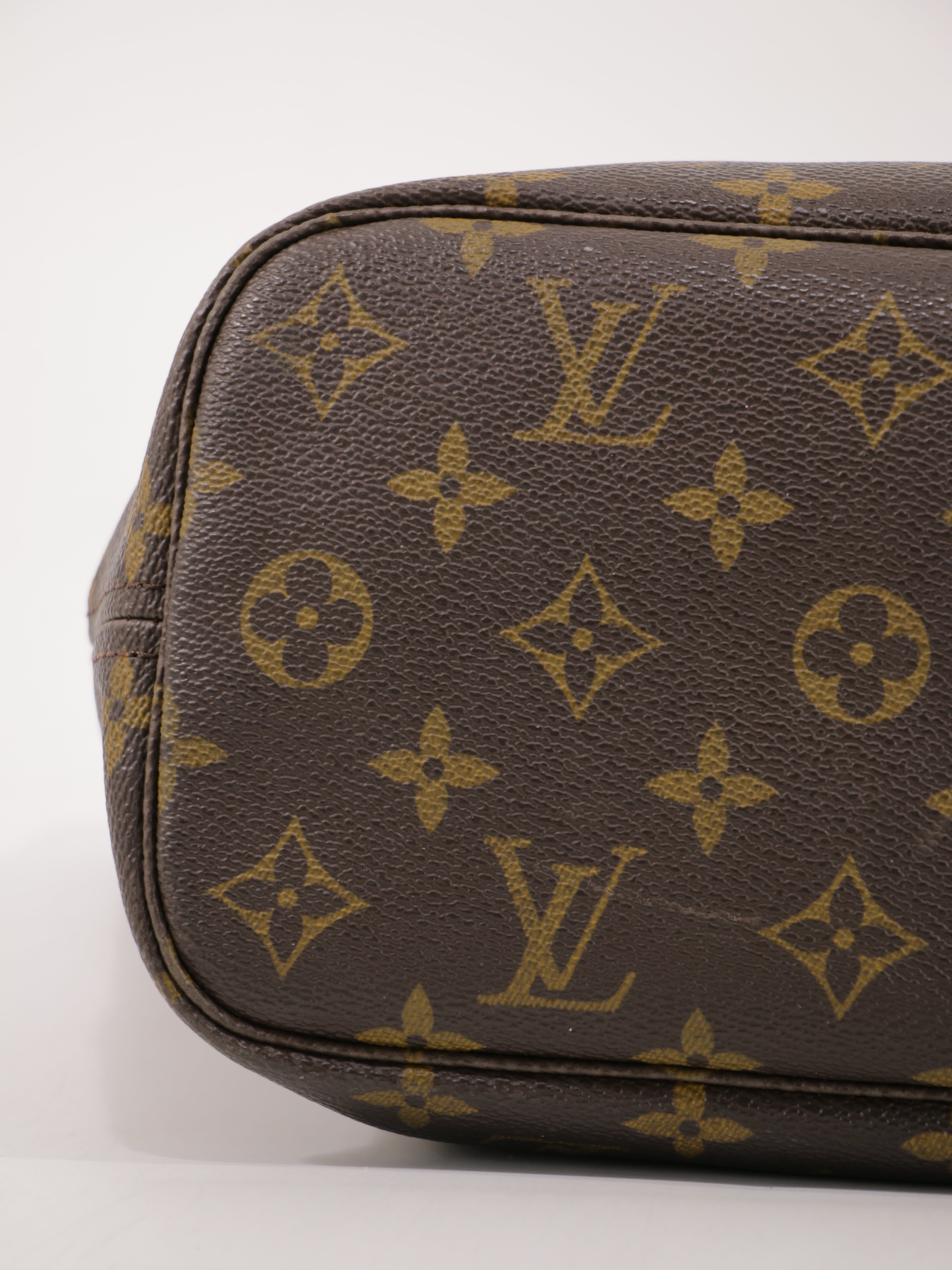 Louis Vuitton Neverfull PM