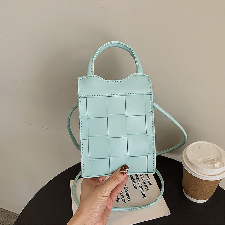 Chalise | Telefoontasje
